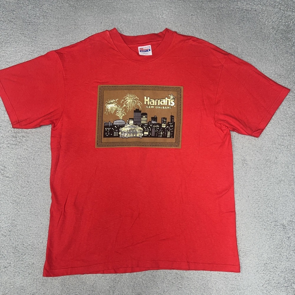 VTG Beefy T Harrah's New Orleans Casino T Shirt Men's Sz L Red Fireworks Skyline